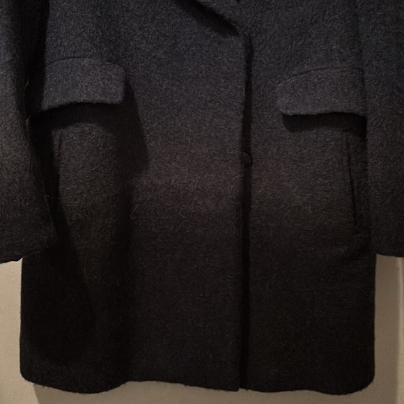 Coat - Picture 6 of 8